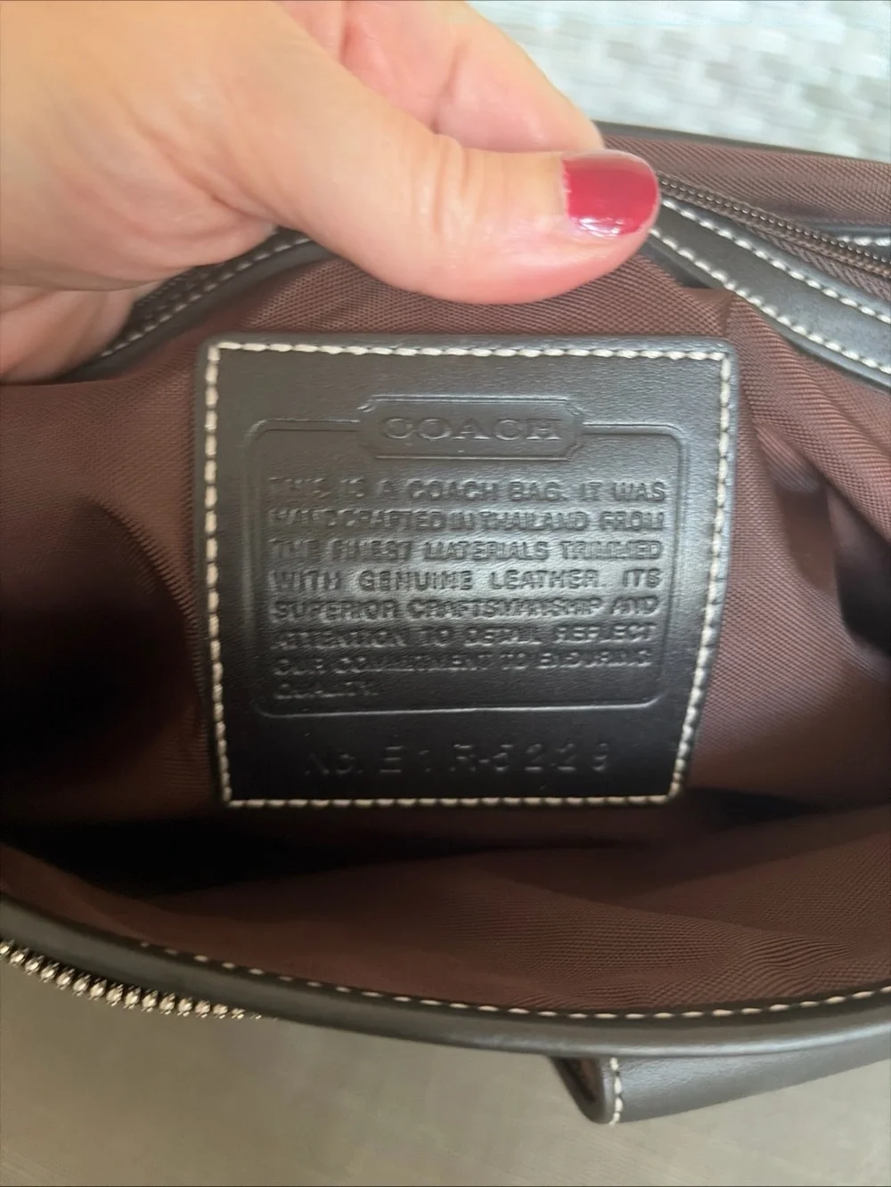 Coach Leather Signature Messenger Bag Shoulder Bag - Excellent